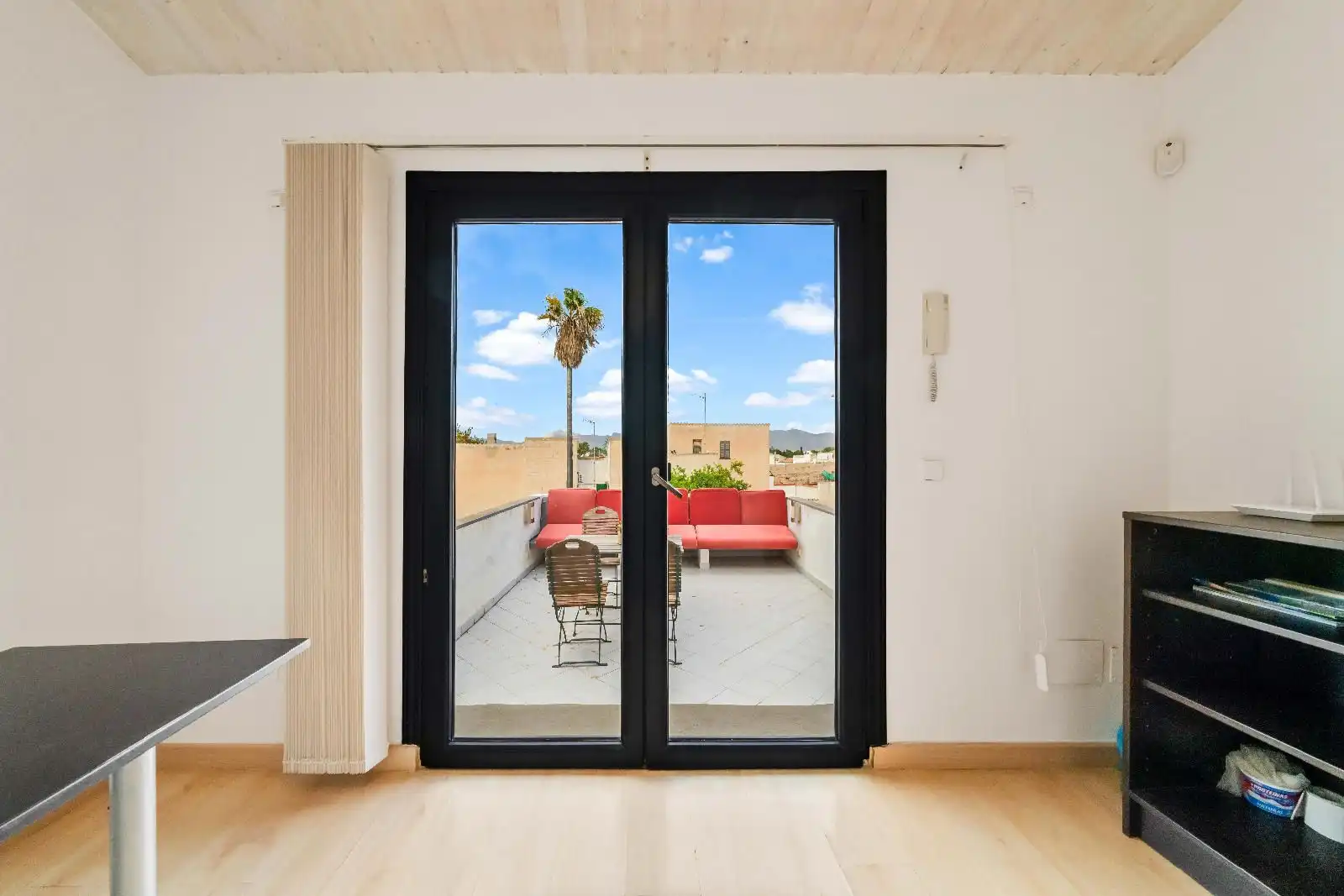 Balcony of Detached homes for sale in Alcúdia  with Heating, Parquet flooring and Terrace