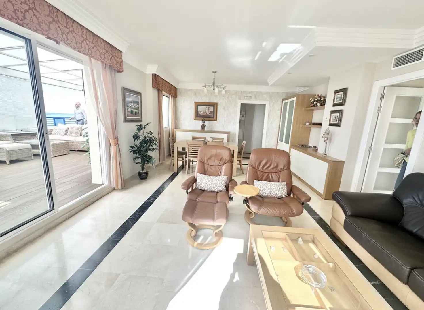 Ático con piscina en venta en Nueva Andalucía, imagen 4