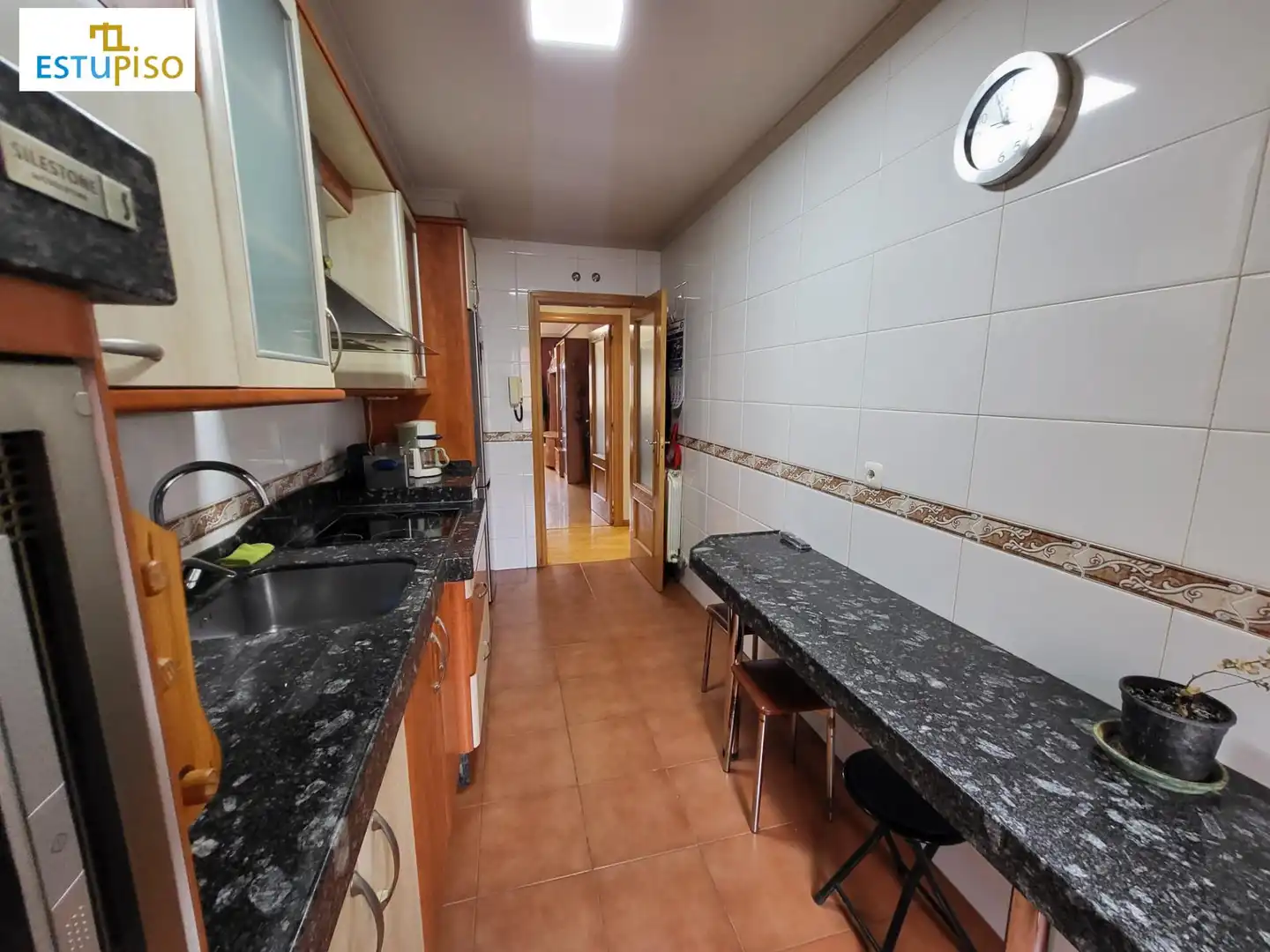 Küche von Wohnung zum Verkauf in León Capital  mit Heizung und Möbliert