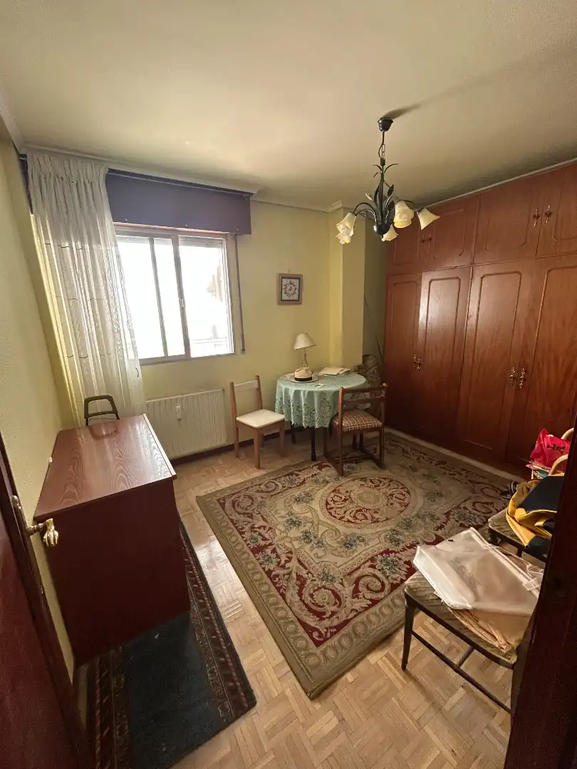 Habitación de Piso en venta en Burgos con Terraza y Amueblado