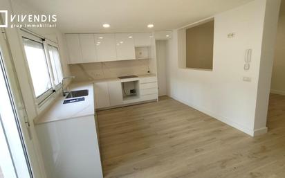 Kitchen of Flat for sale in  Lleida Capital  with Heating, Terrace and Balcony