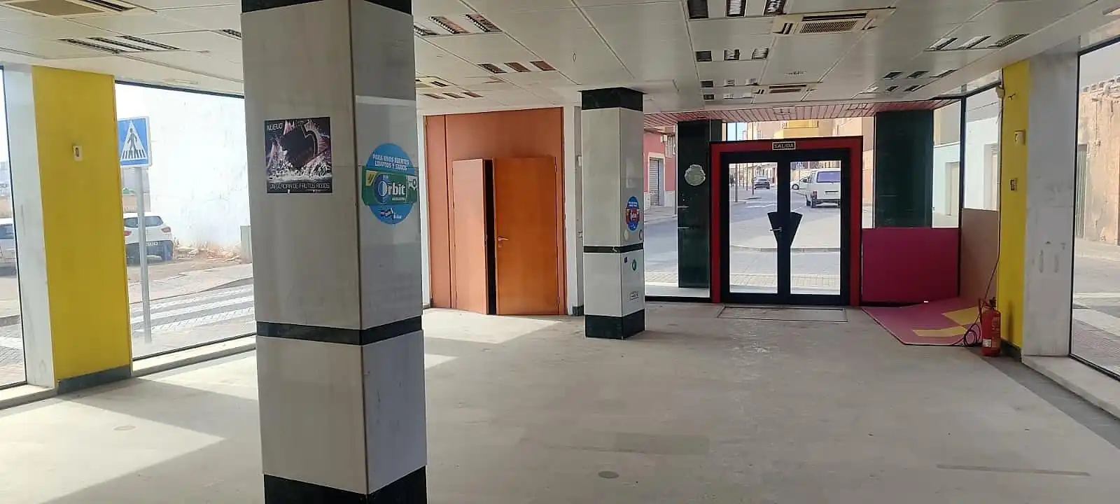 Business premises for sale in Calle SANTANDER (R), imagen 7