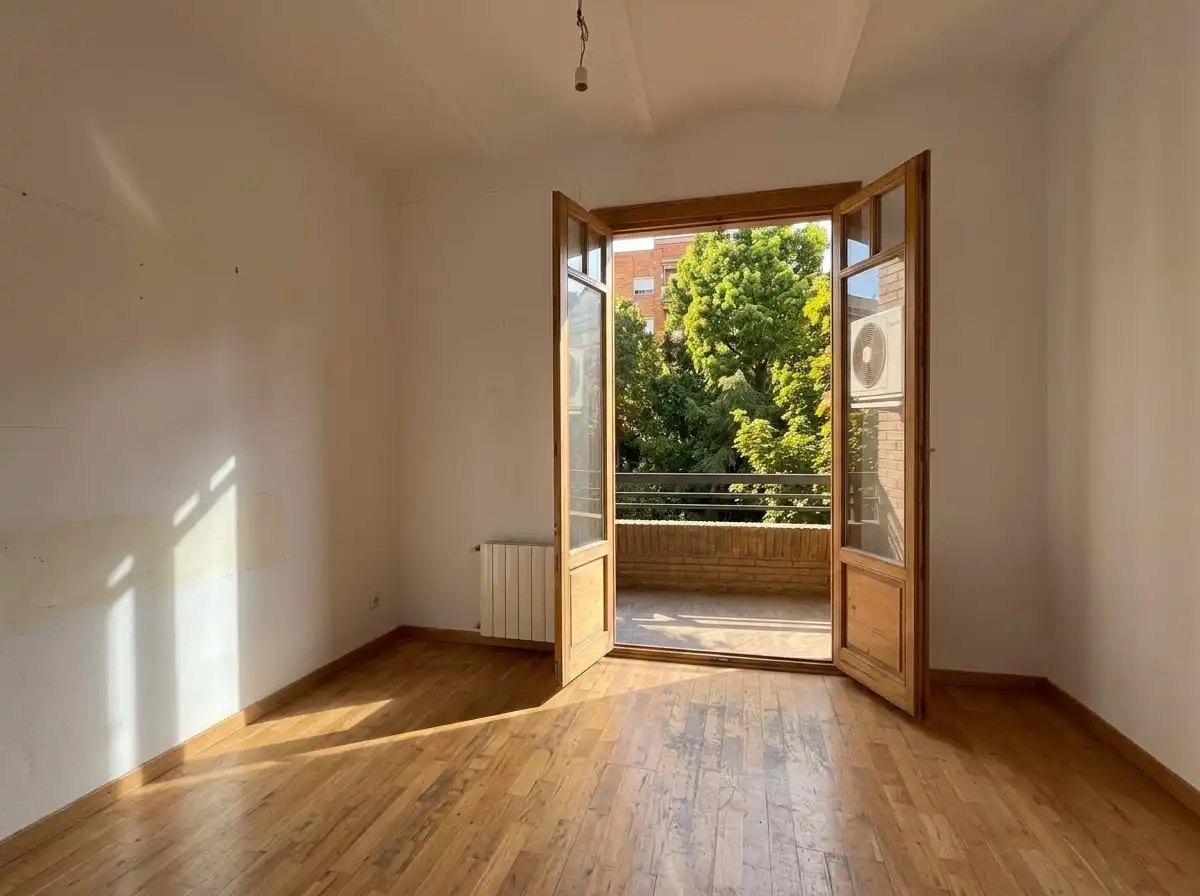 Appartamento con terrazza in vendita a Carrer de Mallorca, imagen 3