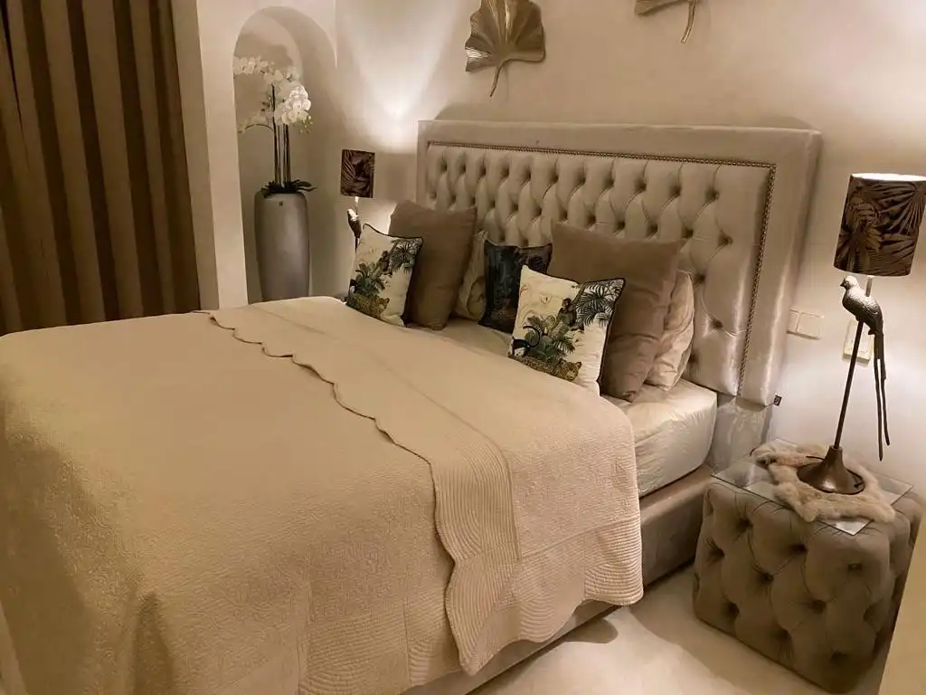 Habitación de Apartamento de alquiler en Calvià con Aire acondicionado, Jardín privado y Amueblado