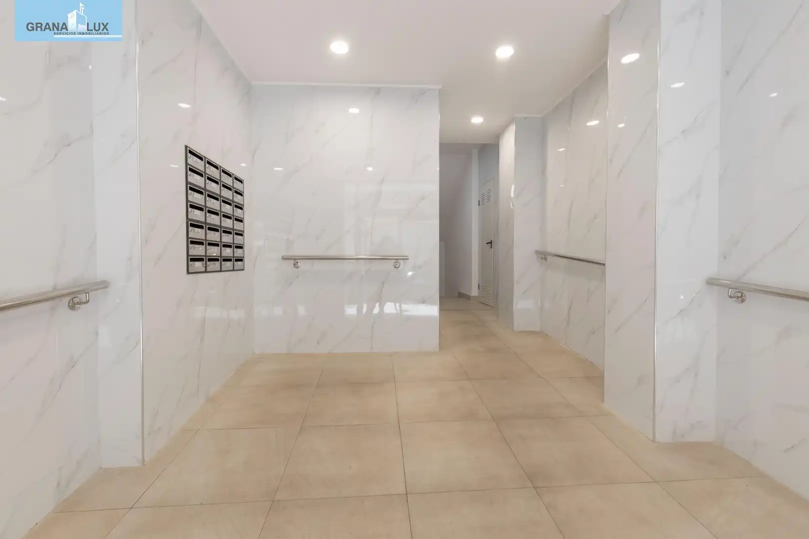 Piso con ascensor en venta en Calle de Diamantino García, imagen 33