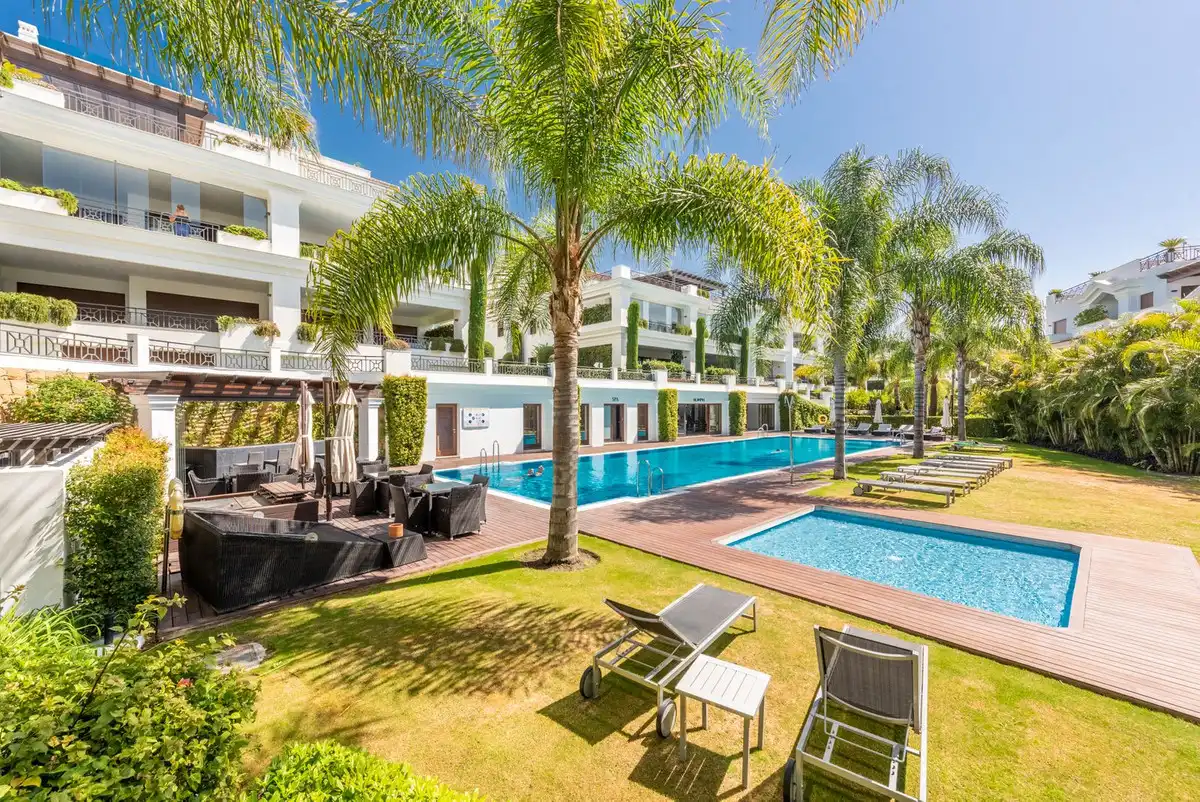 Appartement avec ascenseur à vendre à Estepona Pueblo, imagen 2