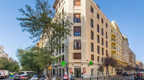 Foto 2 de Piso en venta en Arapiles, Madrid Capital