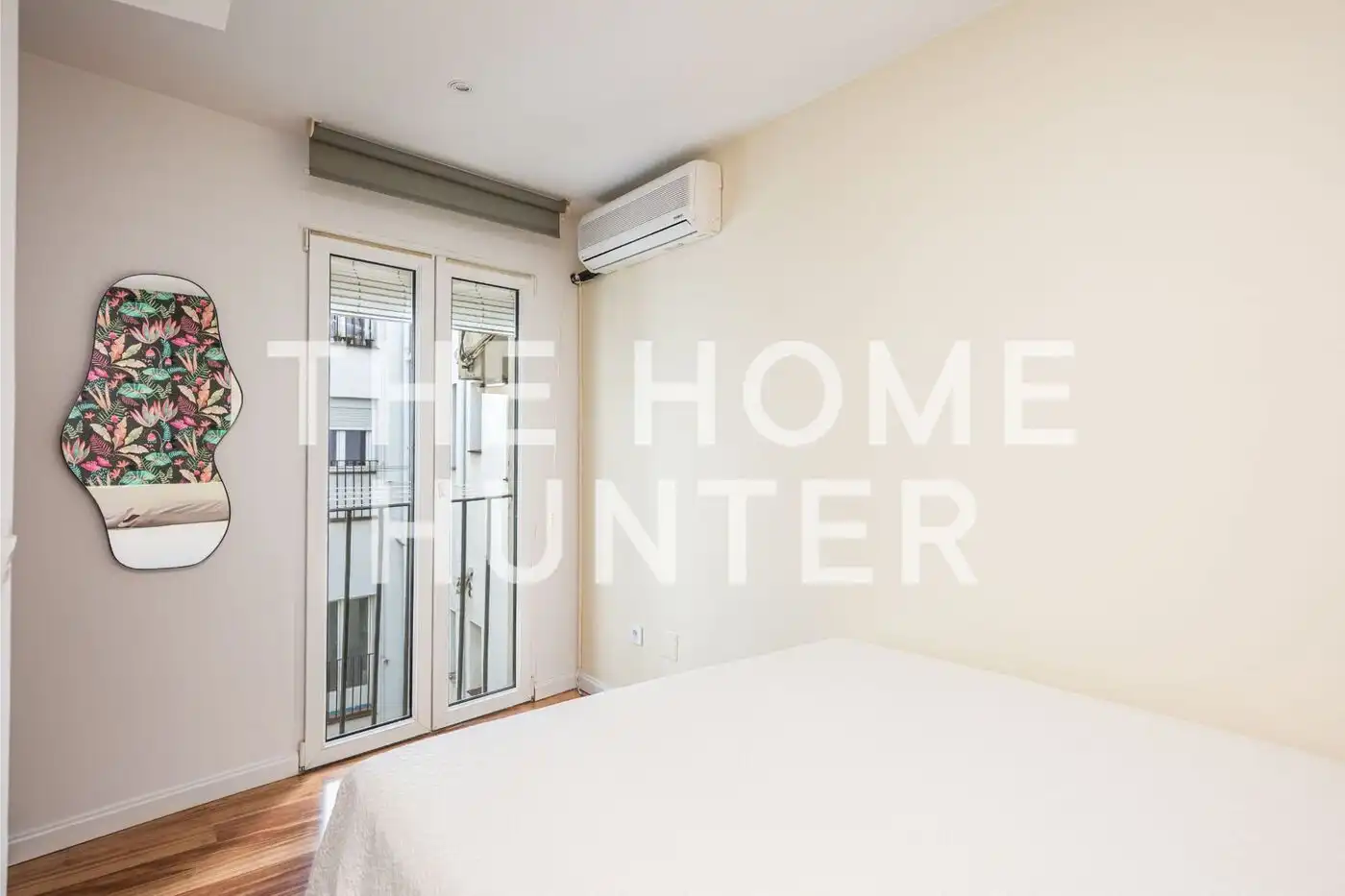 Bedroom of Flat for rent in Madrid  with Air Conditioner, Heating and Furnished