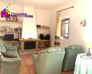 Living room of Country house for sale in Oria