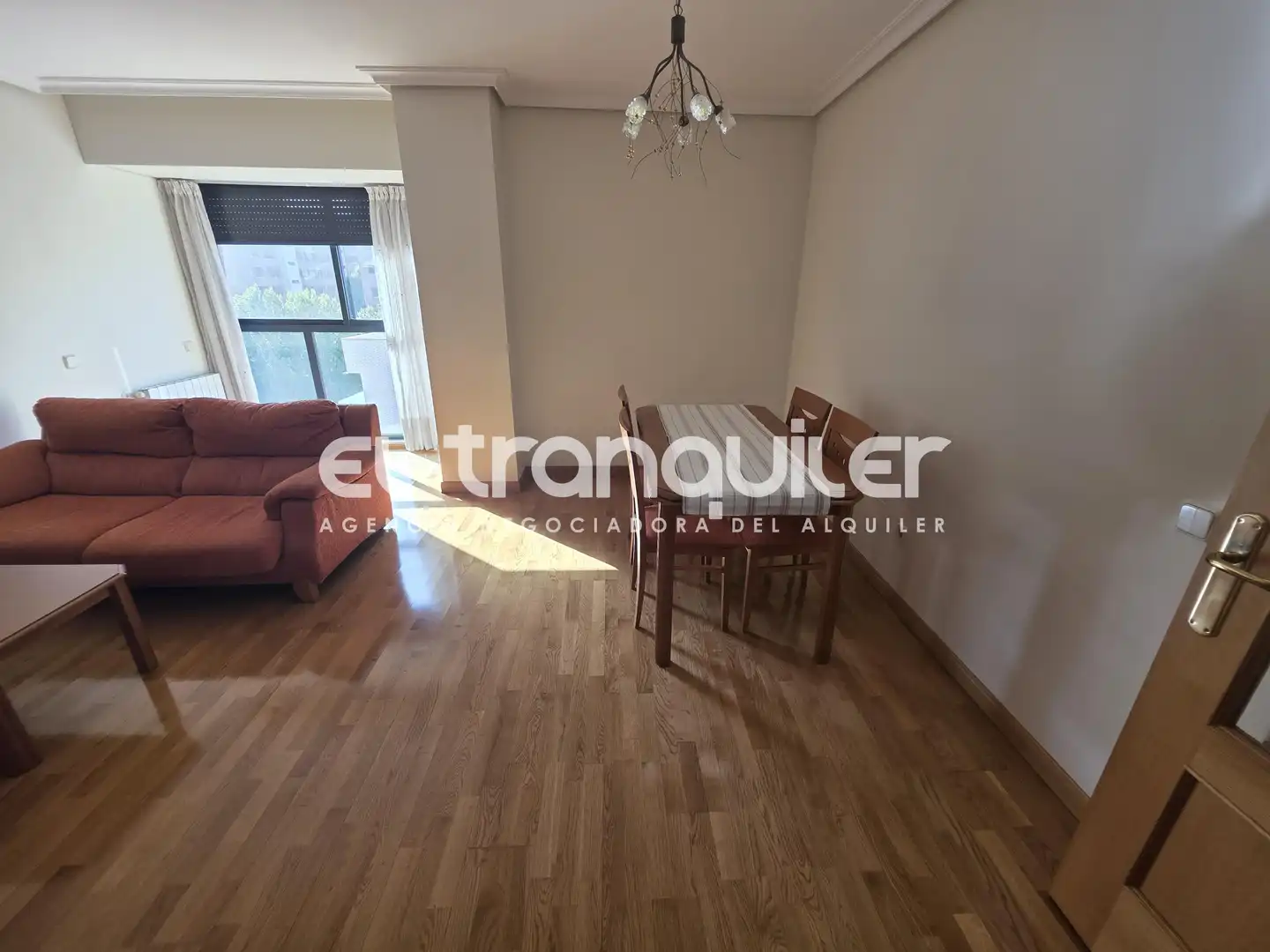 Dining room of Flat for rent in Madrid  with Air Conditioner, Parquet flooring and Swimming Pool