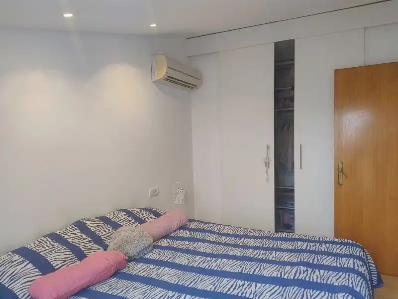 Habitación de Ático en venta en Benicarló con Aire acondicionado, Terraza y Balcón