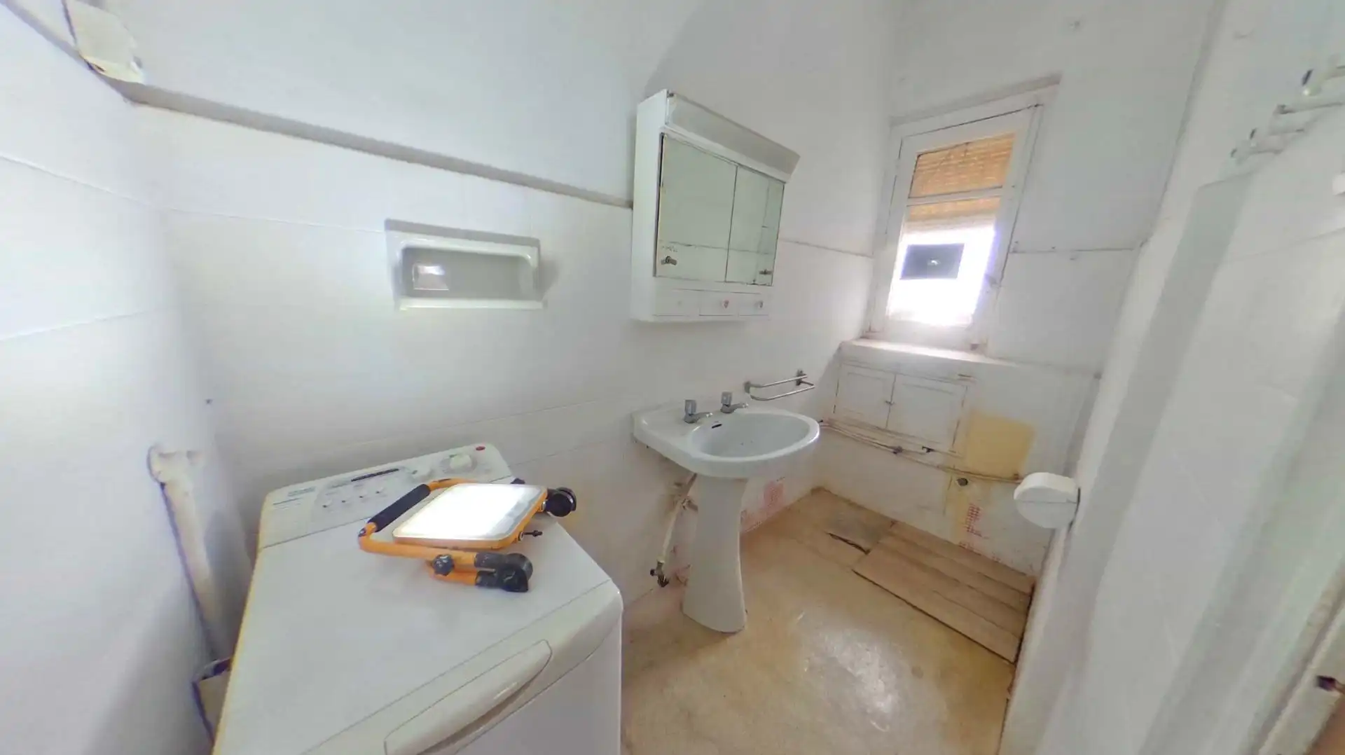 Badezimmer von Wohnung zum Verkauf in Plasencia