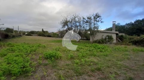Casa para dejara tu gusto en la zona de Villamarin. 65 metros, 2 dormitorios, baño, salón y cocina. 2100 metros de terreno