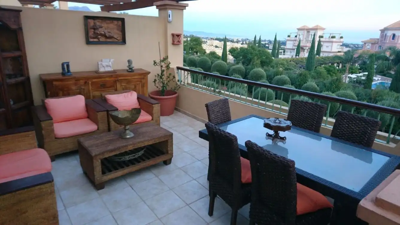 Terraza de Dúplex en venta en Benahavís con Aire acondicionado, Parquet y Terraza