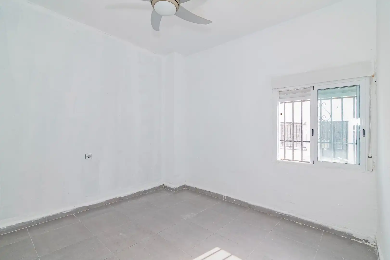 Bedroom of Detached homes for sale in Granada