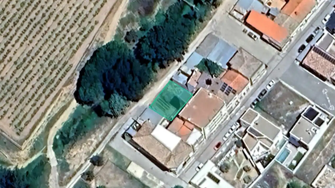 Rustikales Grundstück zum Verkauf in C/ Almazara San Antonio