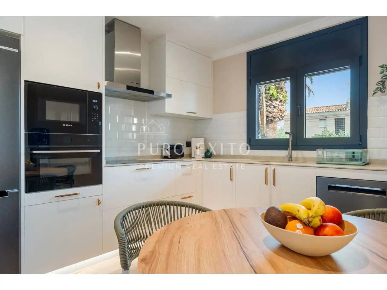 Kitchen of Houses for sale in Cambrils  with Air Conditioner, Private garden and Parquet flooring