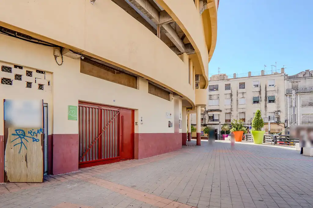 Local comercial en venda a Plaza de la Zarzuela, imagen 2