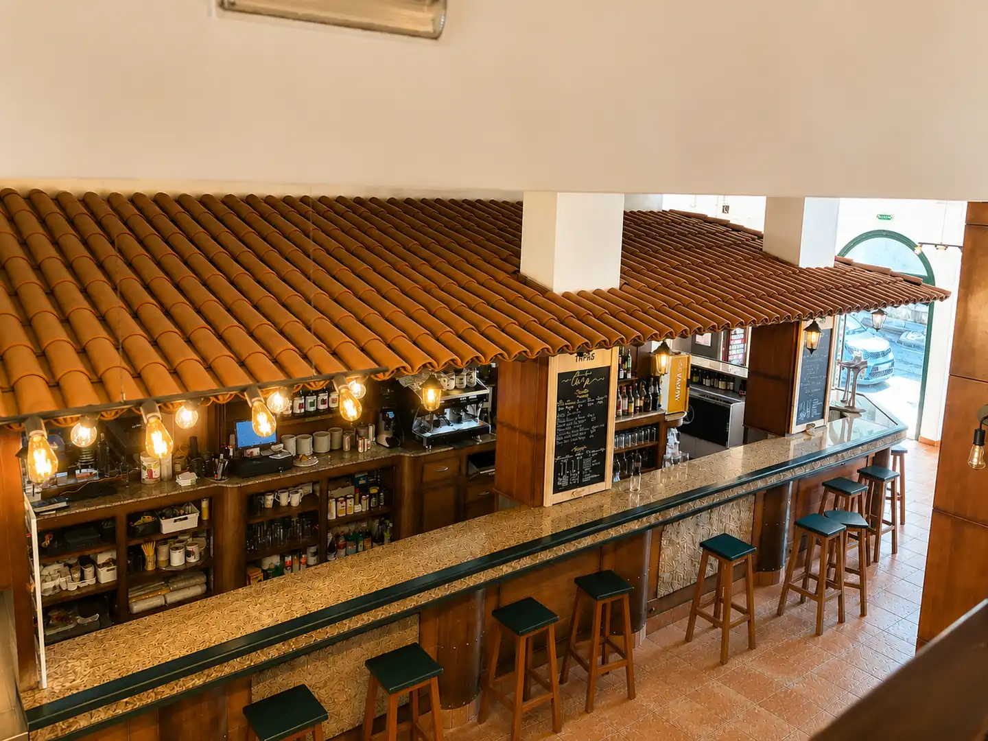 Local comercial en venda a A Cañiza