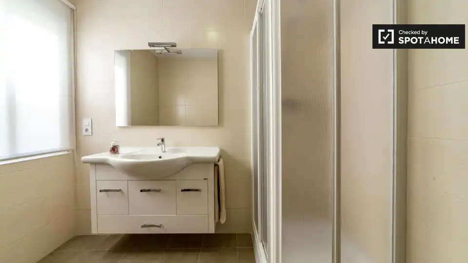 Room in Camí Fondo