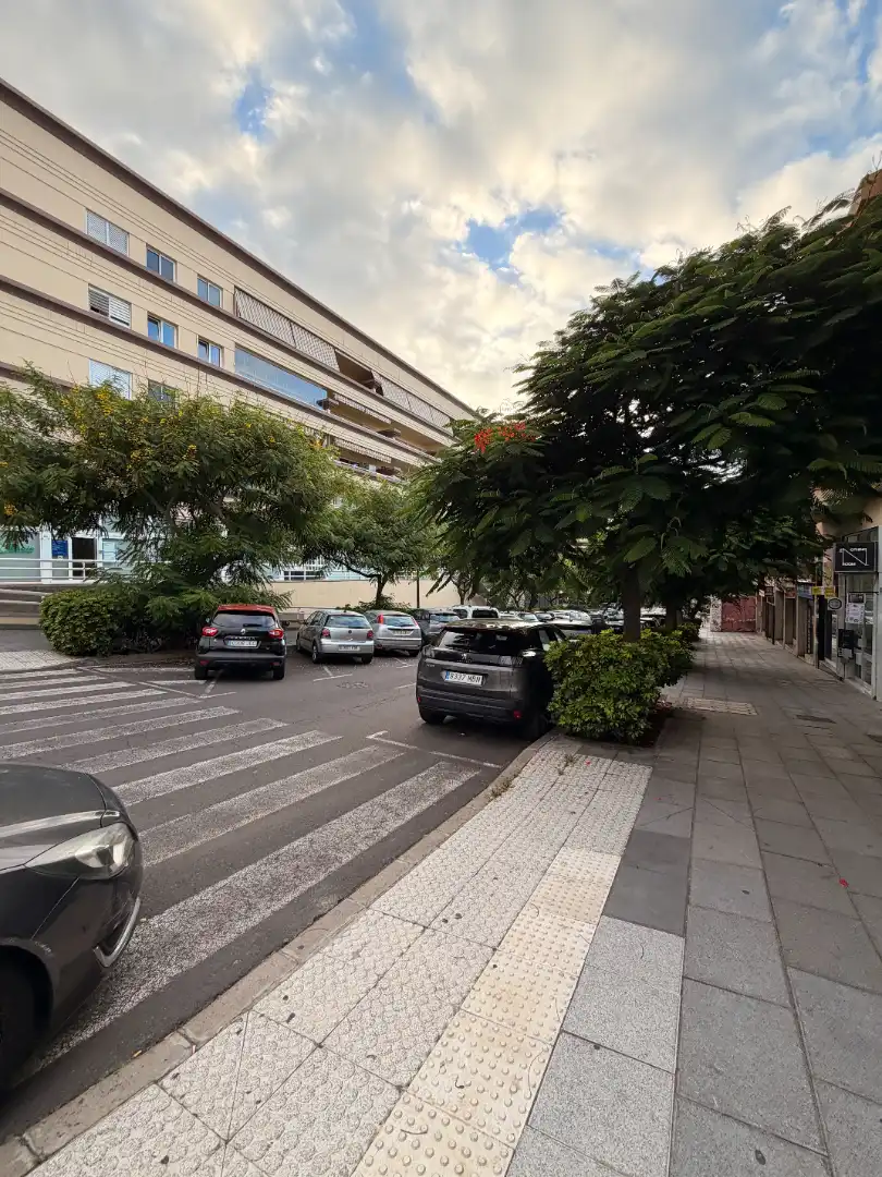 Parking de Local en venta en Zona Martiánez
