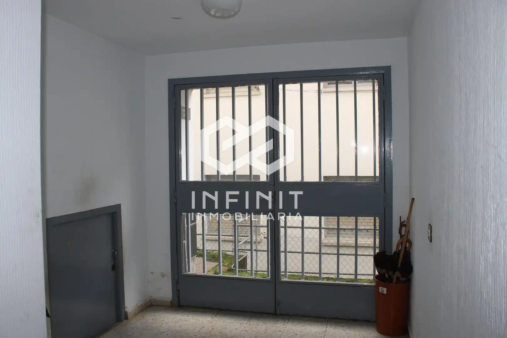 Piso en venta en Ibias con Calefacción y Trastero