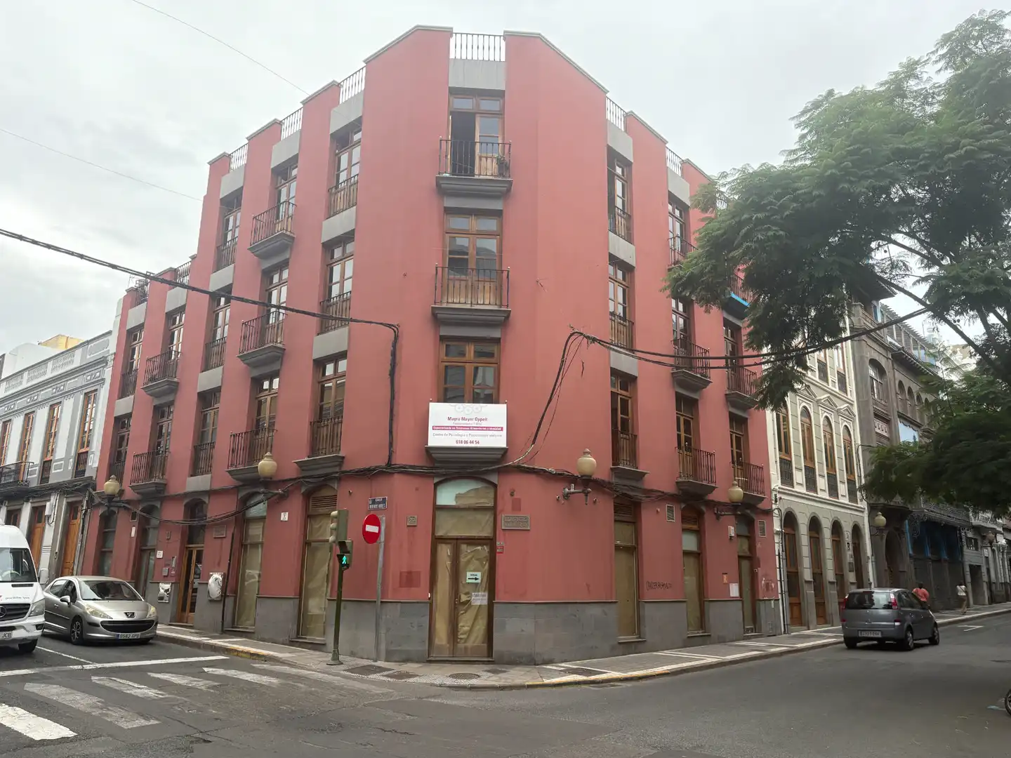 Vista exterior de Piso en venta en Las Palmas de Gran Canaria con Horno y Balcón