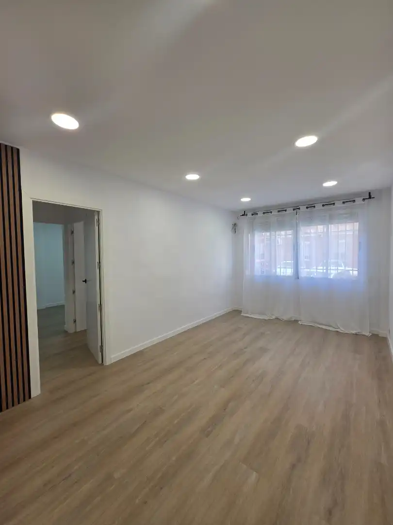 Bedroom of Flat for sale in Móstoles  with Air Conditioner and Heating