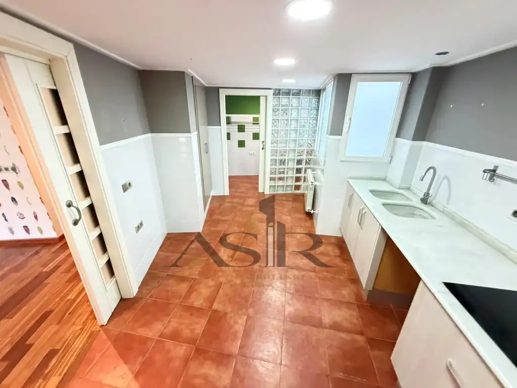 Piso con terraza en venta en Avinguda Sants Patrons, imagen 17