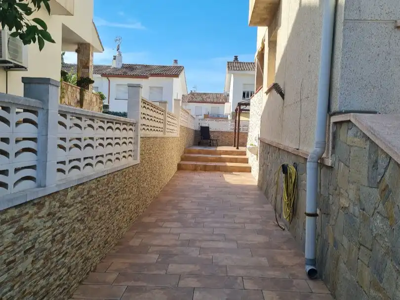 Terraced house with garden for sale in Ave Gerona 48, imagen 19