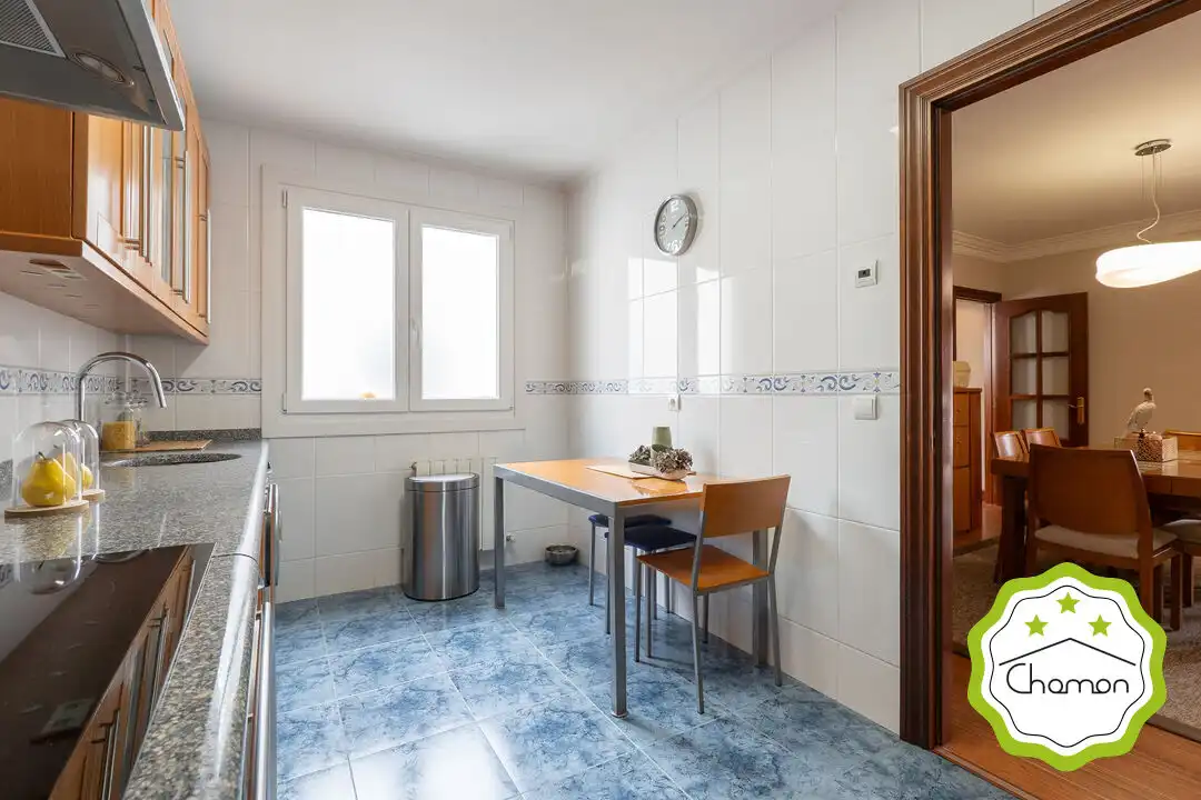 Flat for sale in Iralabarri