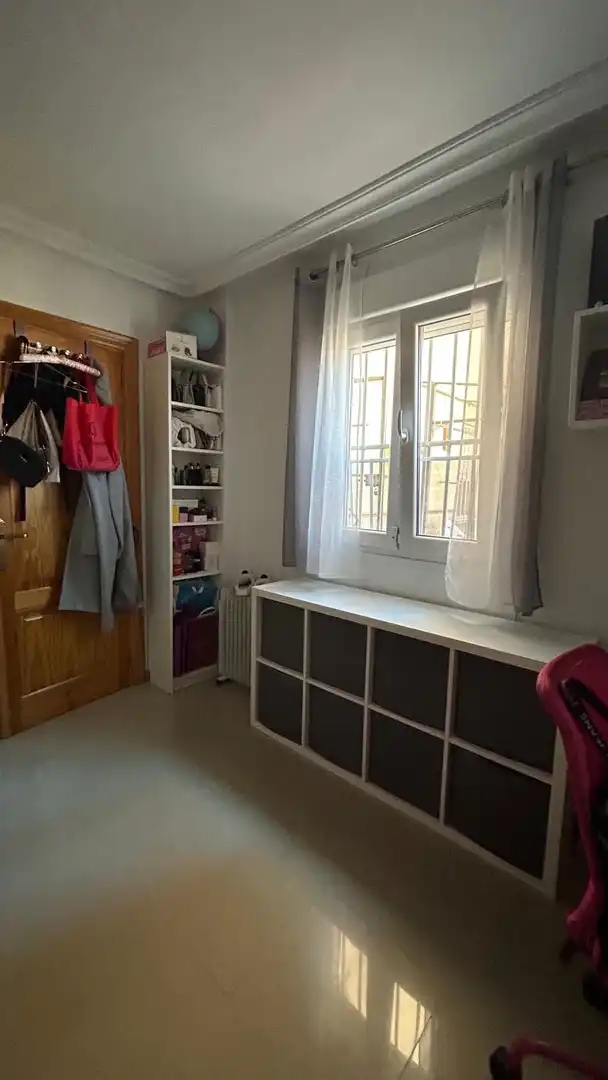 Habitación de Piso en venta en Algeciras con Aire acondicionado y Trastero