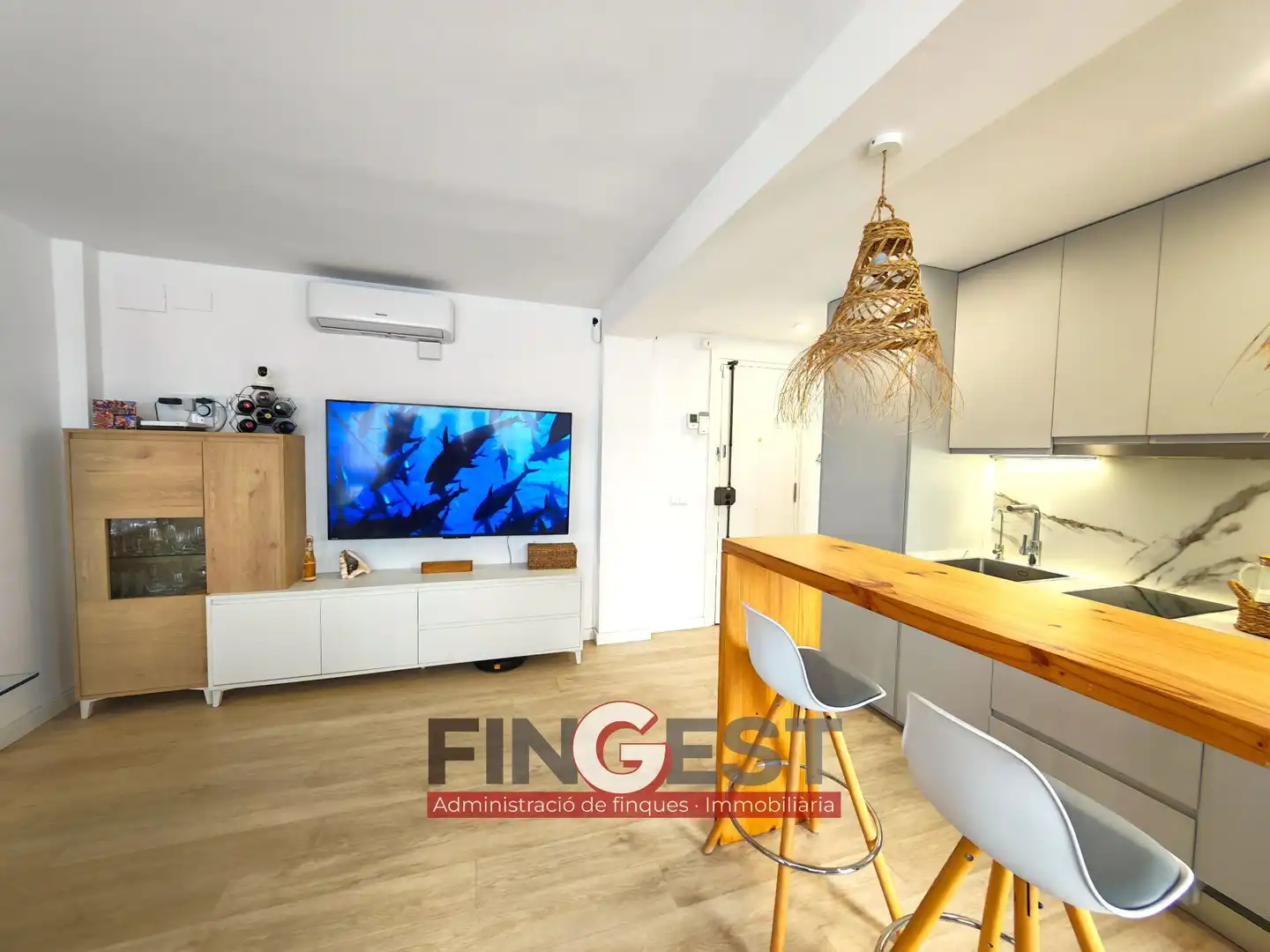 Sala d'estar de Pis en venda en Els Pins
