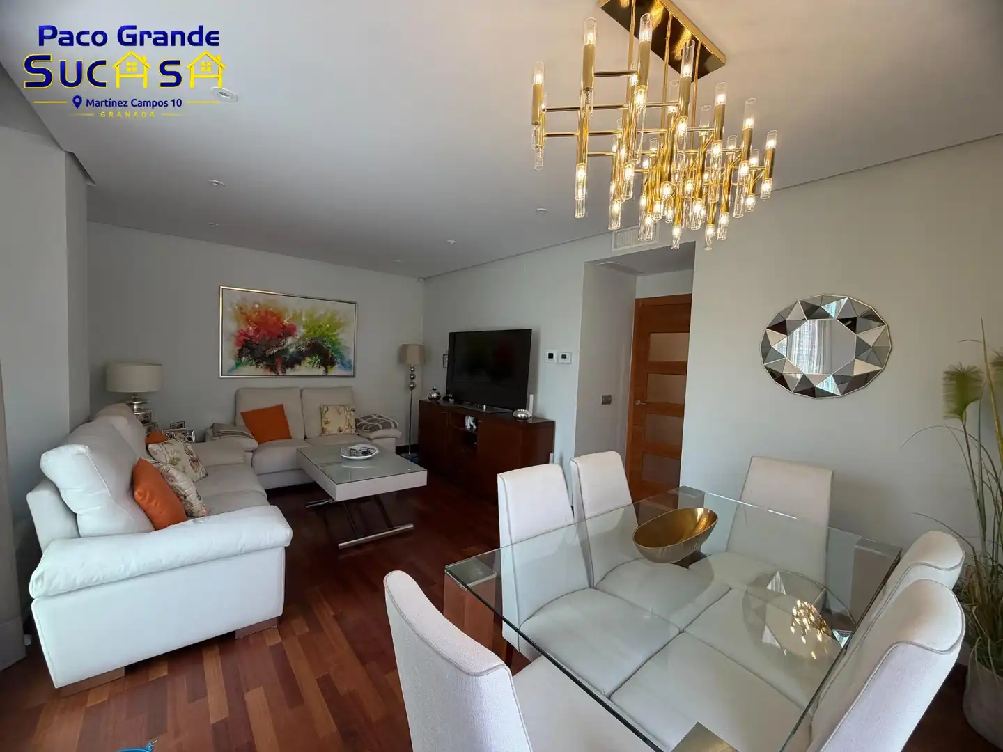 Living room of Flat for rent in Granada  with Air Conditioner, Heating and Parquet flooring