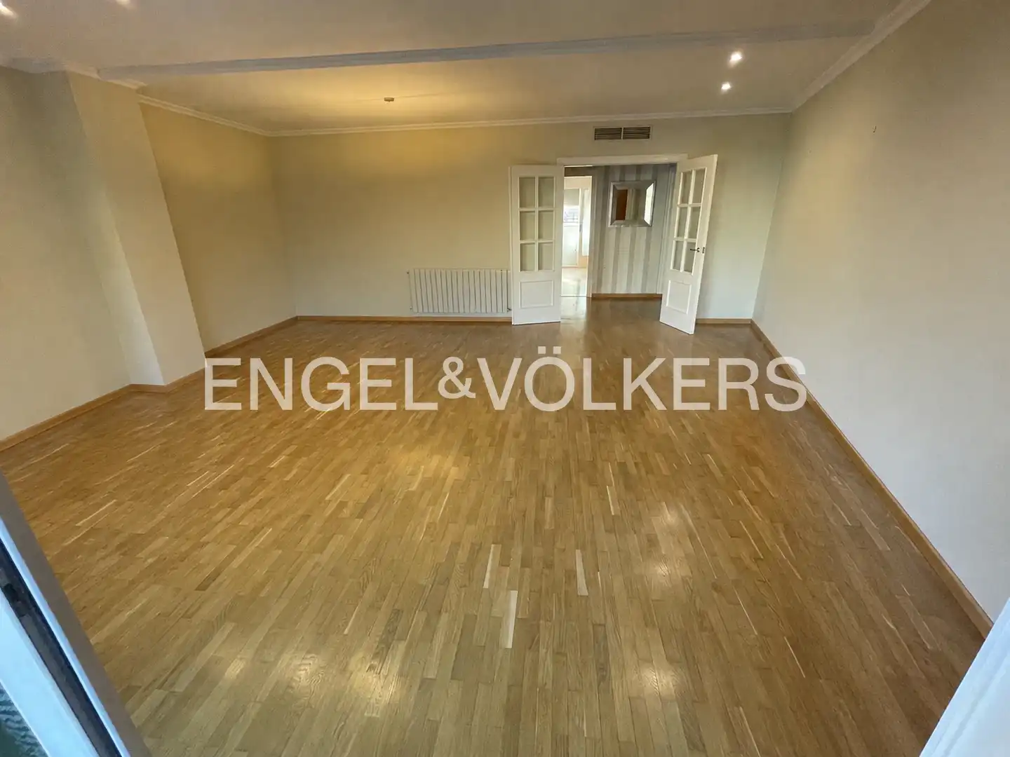 Comedor de Piso de alquiler en Valencia con Aire acondicionado, Calefacción y Parquet