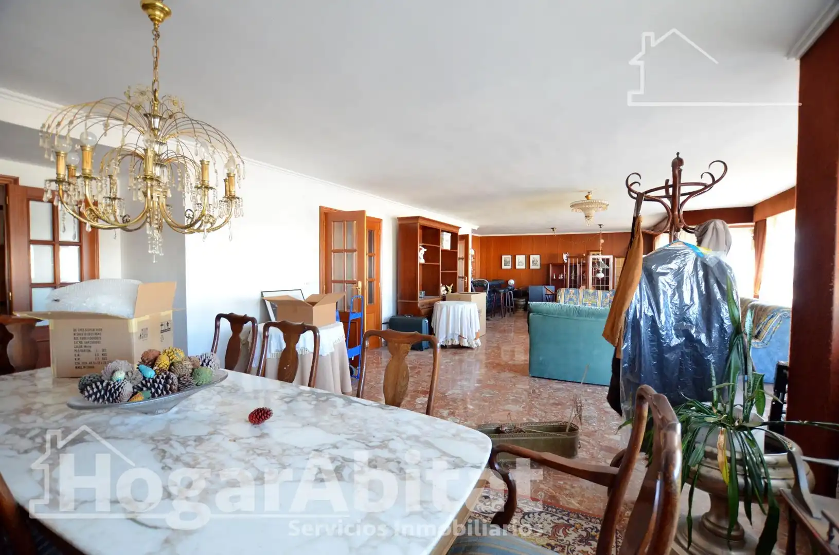 Comedor de Piso en venta en Gandia con Terraza, Trastero y Amueblado