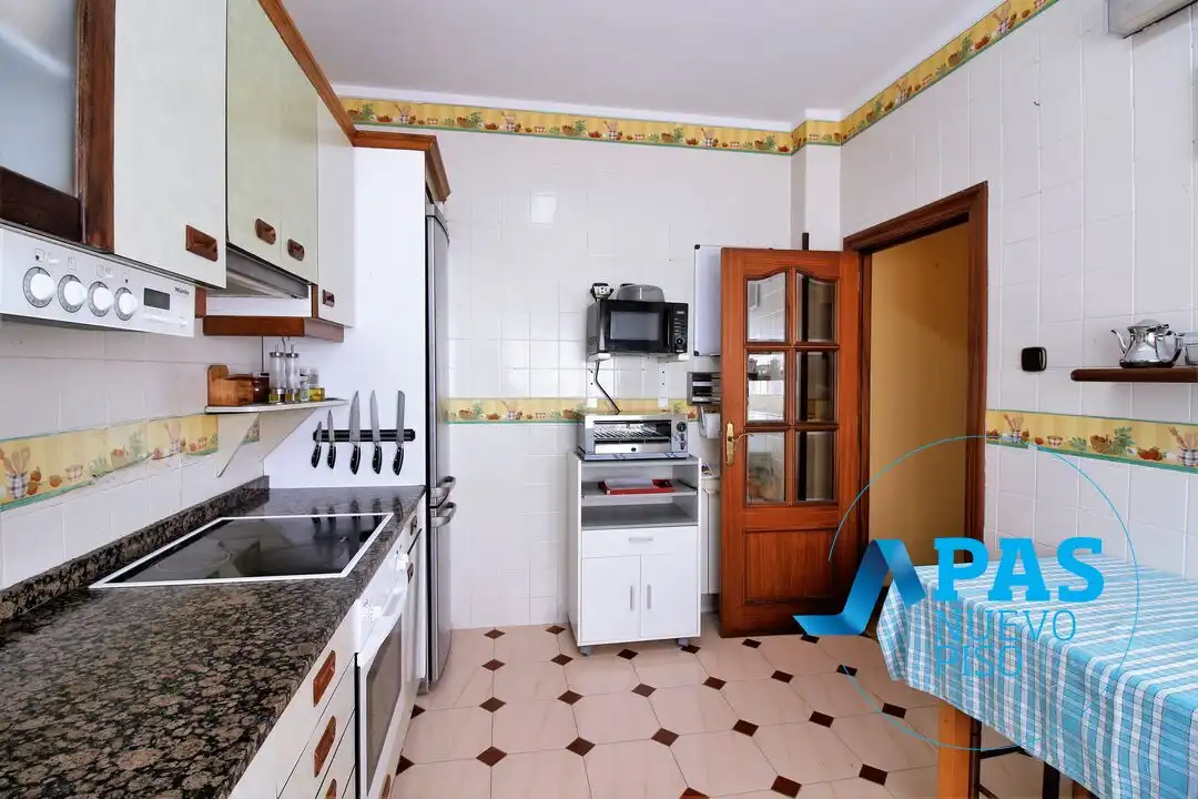 Kitchen of Houses for sale in Noja  with Heating, Private garden and Storage room