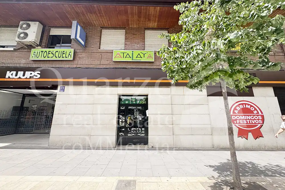Commercial properties for sale in Villena  with Heating and Furnished