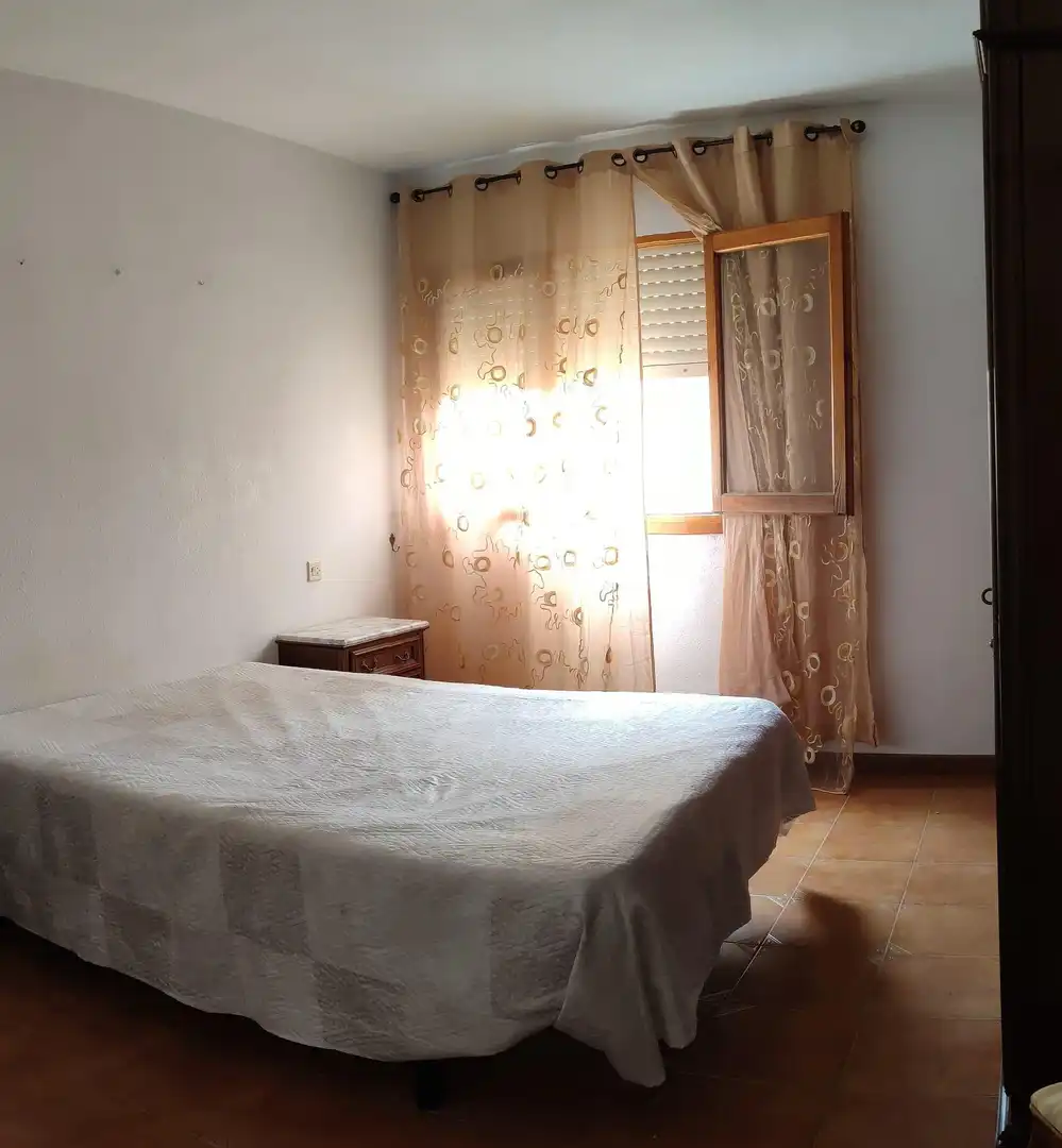 Flat for sale in Fines