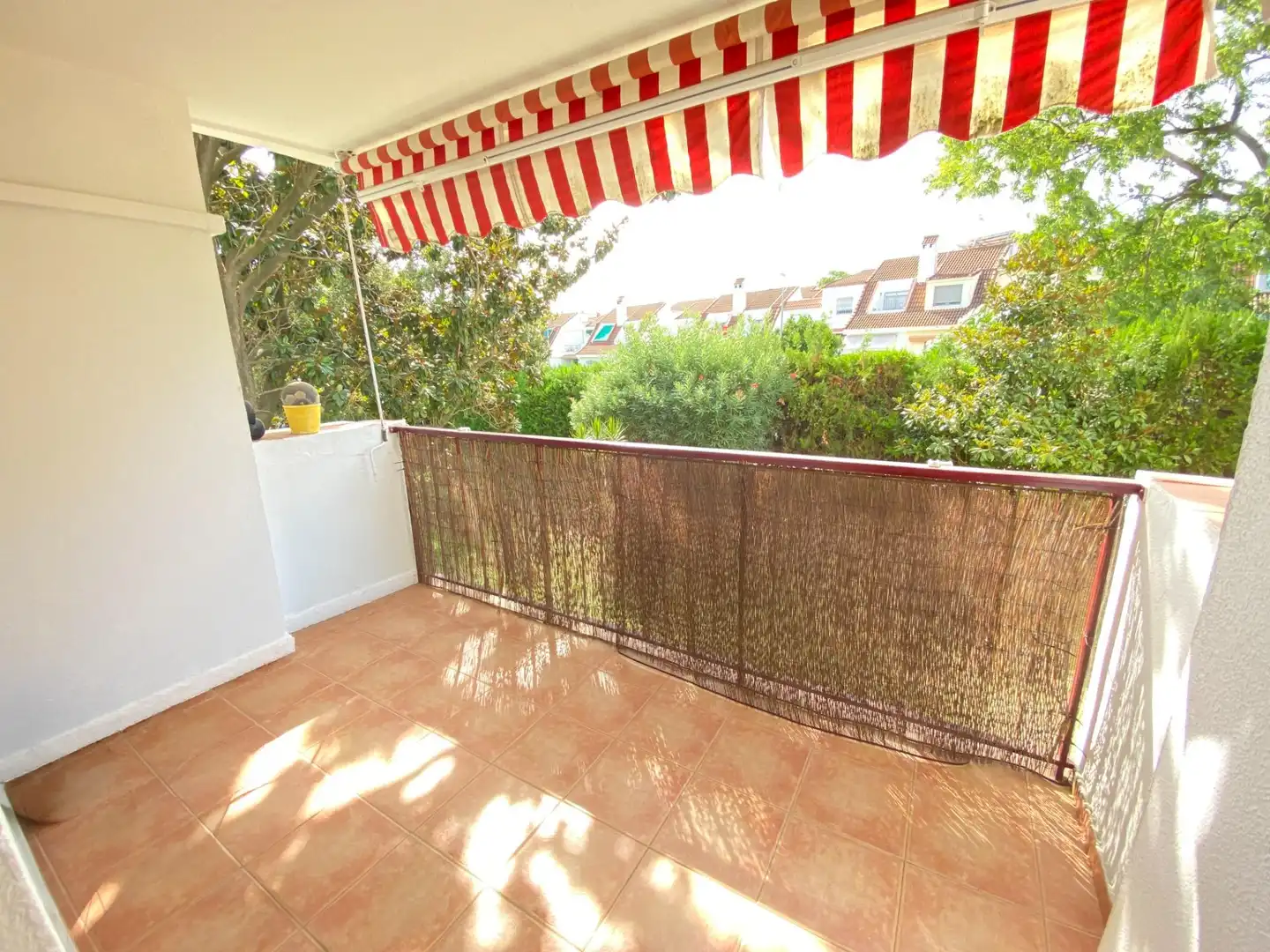 Terrassa de Pis en venda en Mairena del Aljarafe amb Aire condicionat, Calefacció i Jardí privat