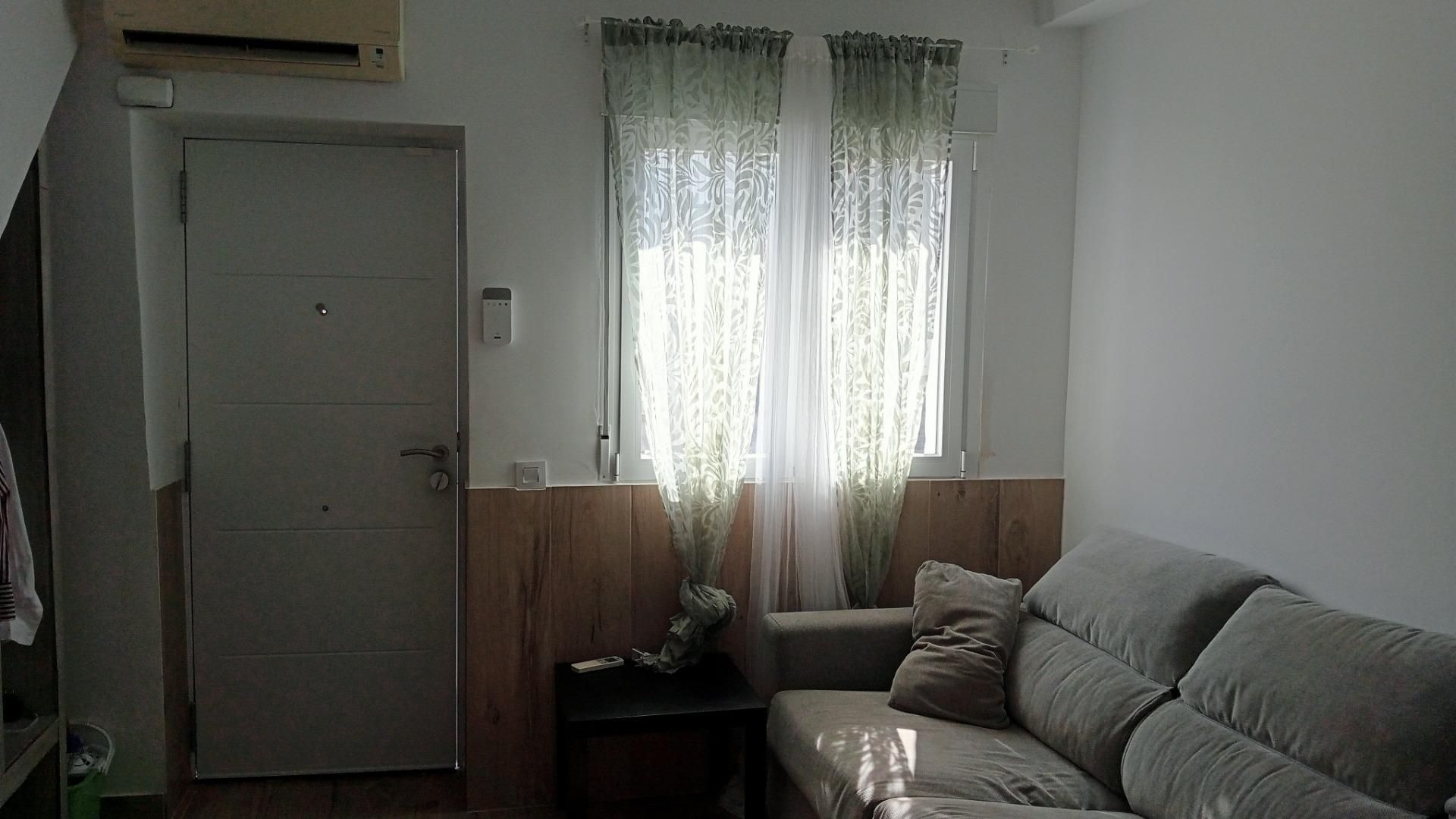 Dormitori de Casa o xalet en venda en Villaconejos amb Aire condicionat, Terrassa i Balcó