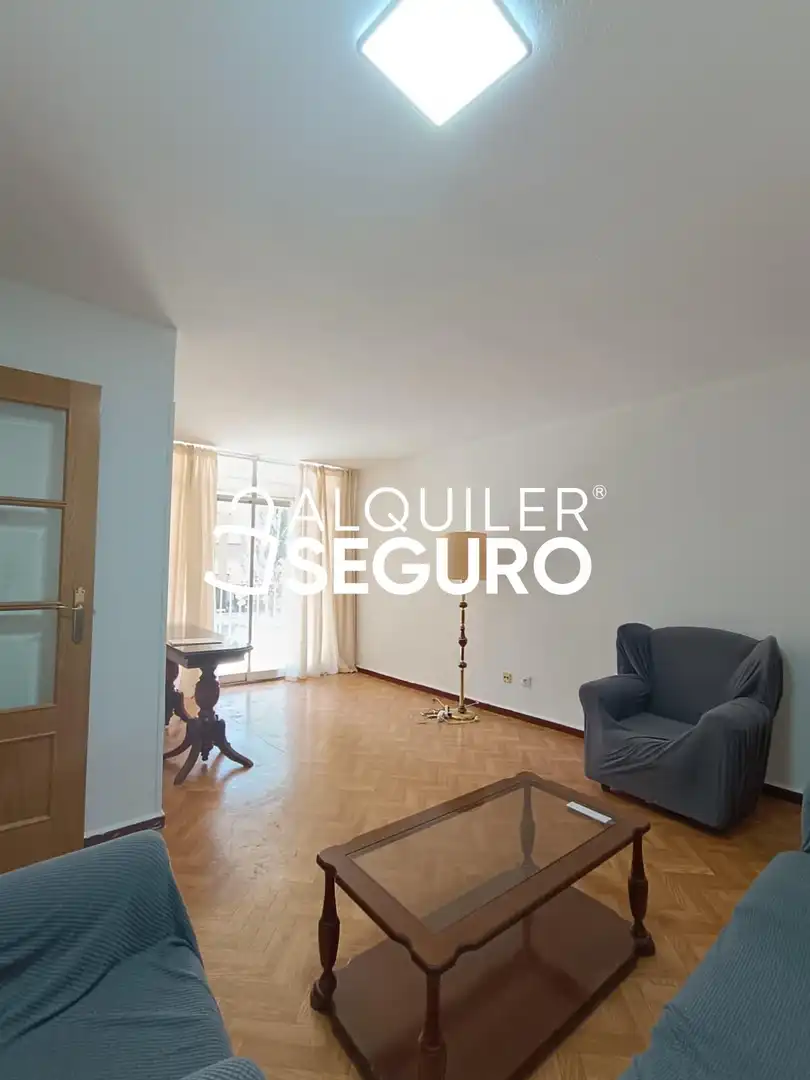 Sala de estar de Piso de alquiler en Aranjuez con Calefacción y Terraza
