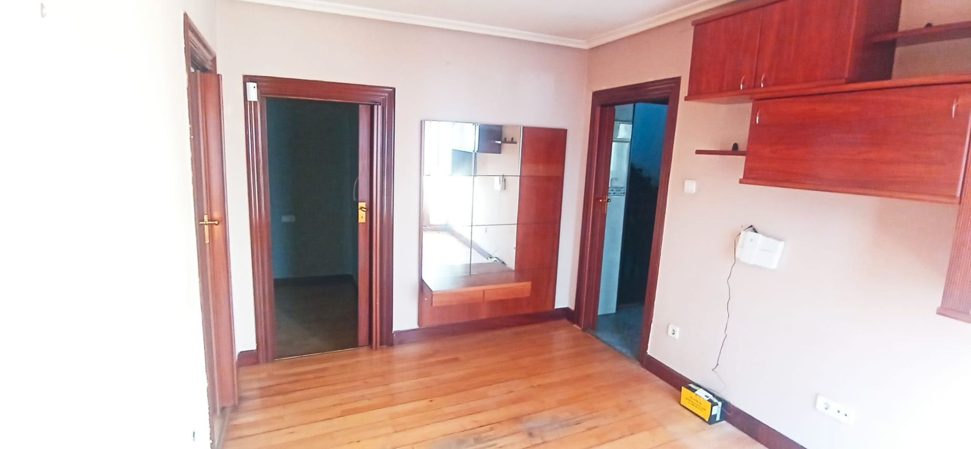 Dormitori de Pis en venda en Barakaldo  amb Balcó