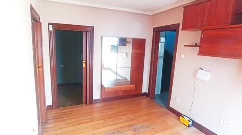 Foto 2 de Pis en venda a Calle San Juan Kalea, Centro, Barakaldo