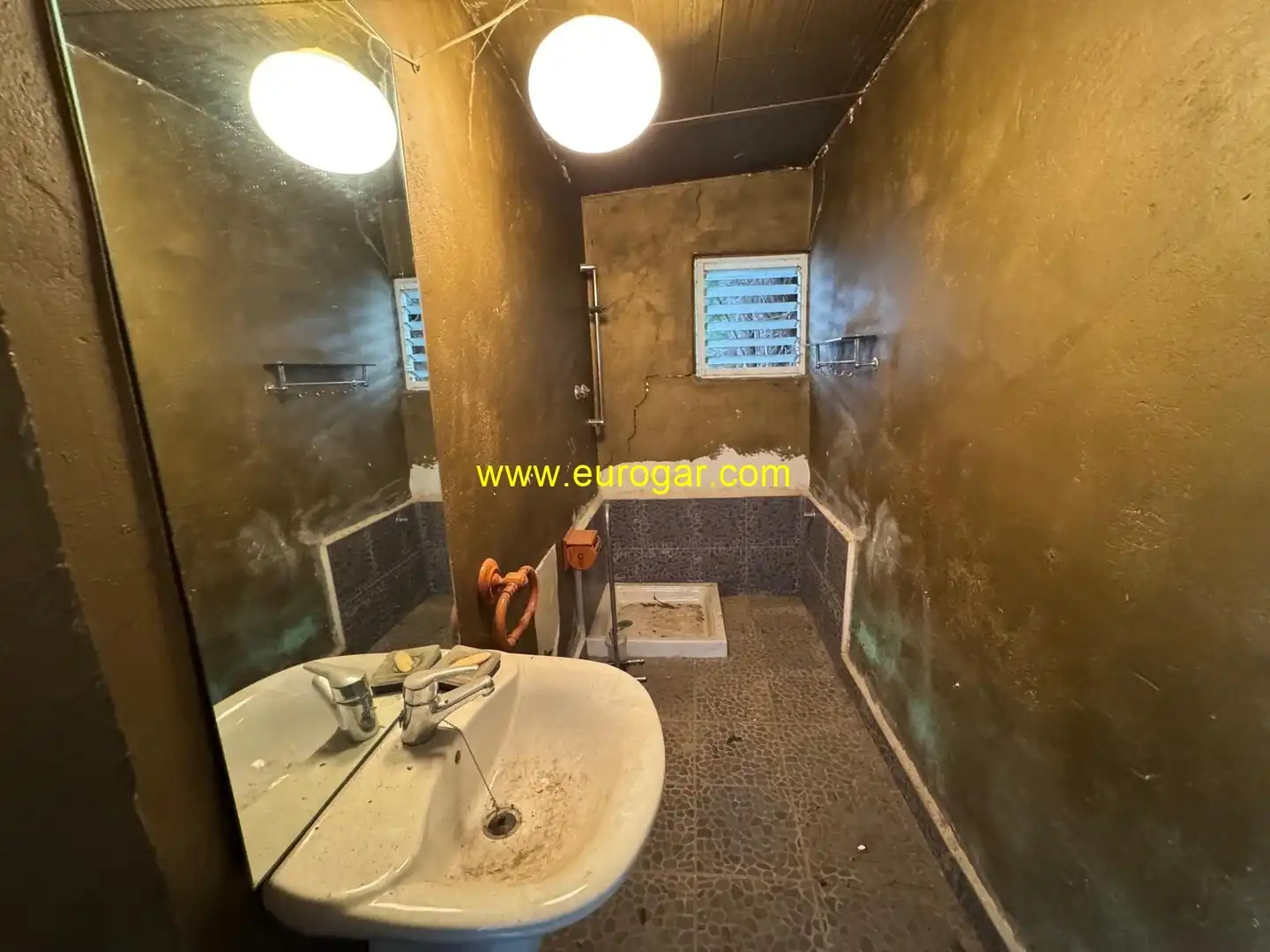 Baño de Casa o chalet en venta en Chiva con Aire acondicionado, Calefacción y Jardín privado