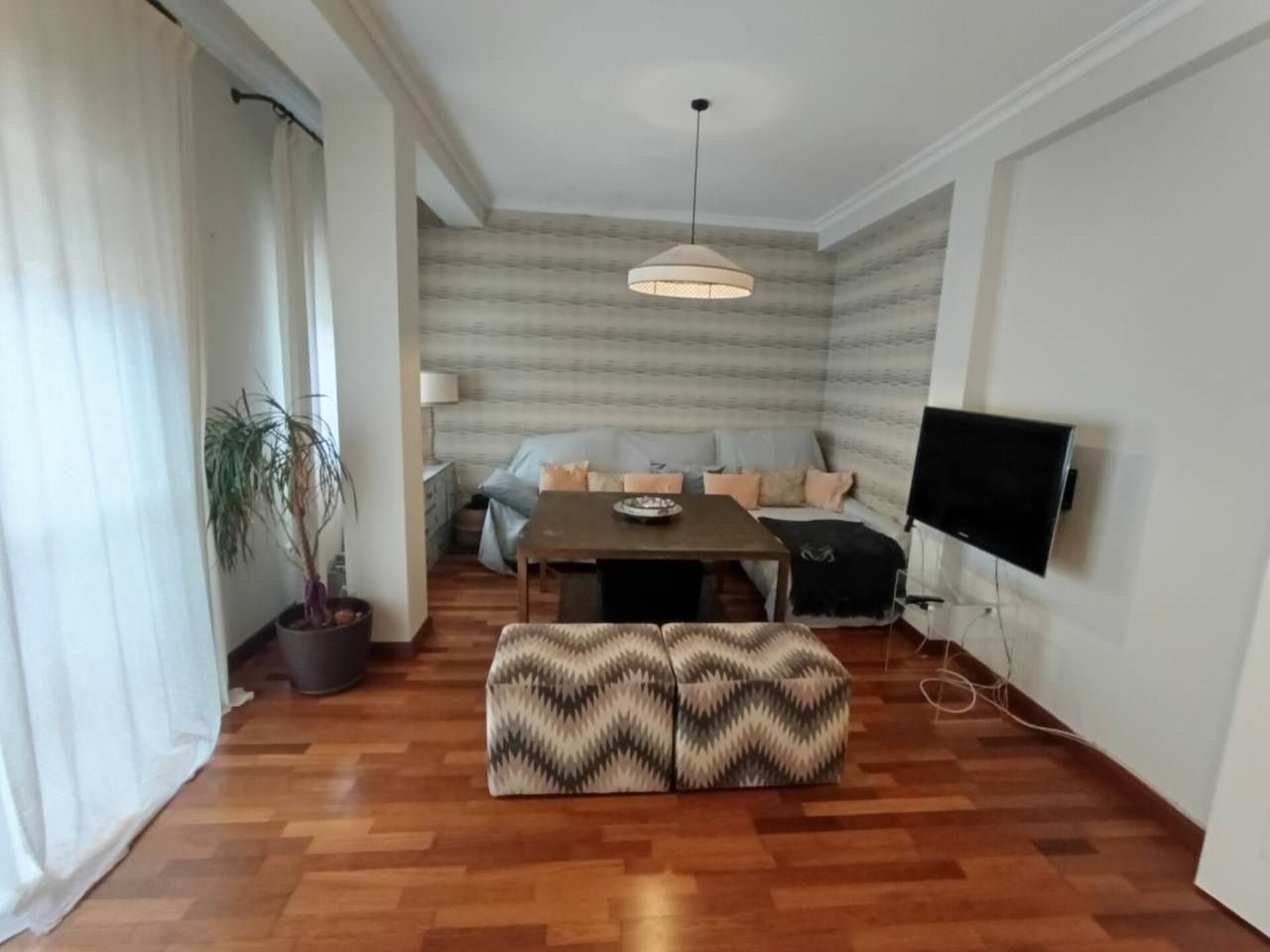 Sala de estar de Piso de alquiler en  Sevilla Capital con Aire acondicionado, Amueblado y Balcón