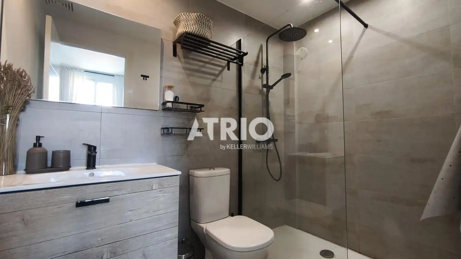 Bathroom of Detached homes for sale in Marratxí  with Air Conditioner, Terrace and Storage room