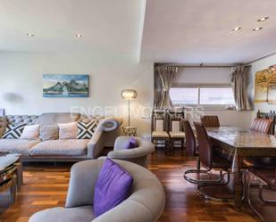 Sala d'estar de Apartament de lloguer en  Barcelona Capital amb Aire condicionat, Calefacció i Jardí privat