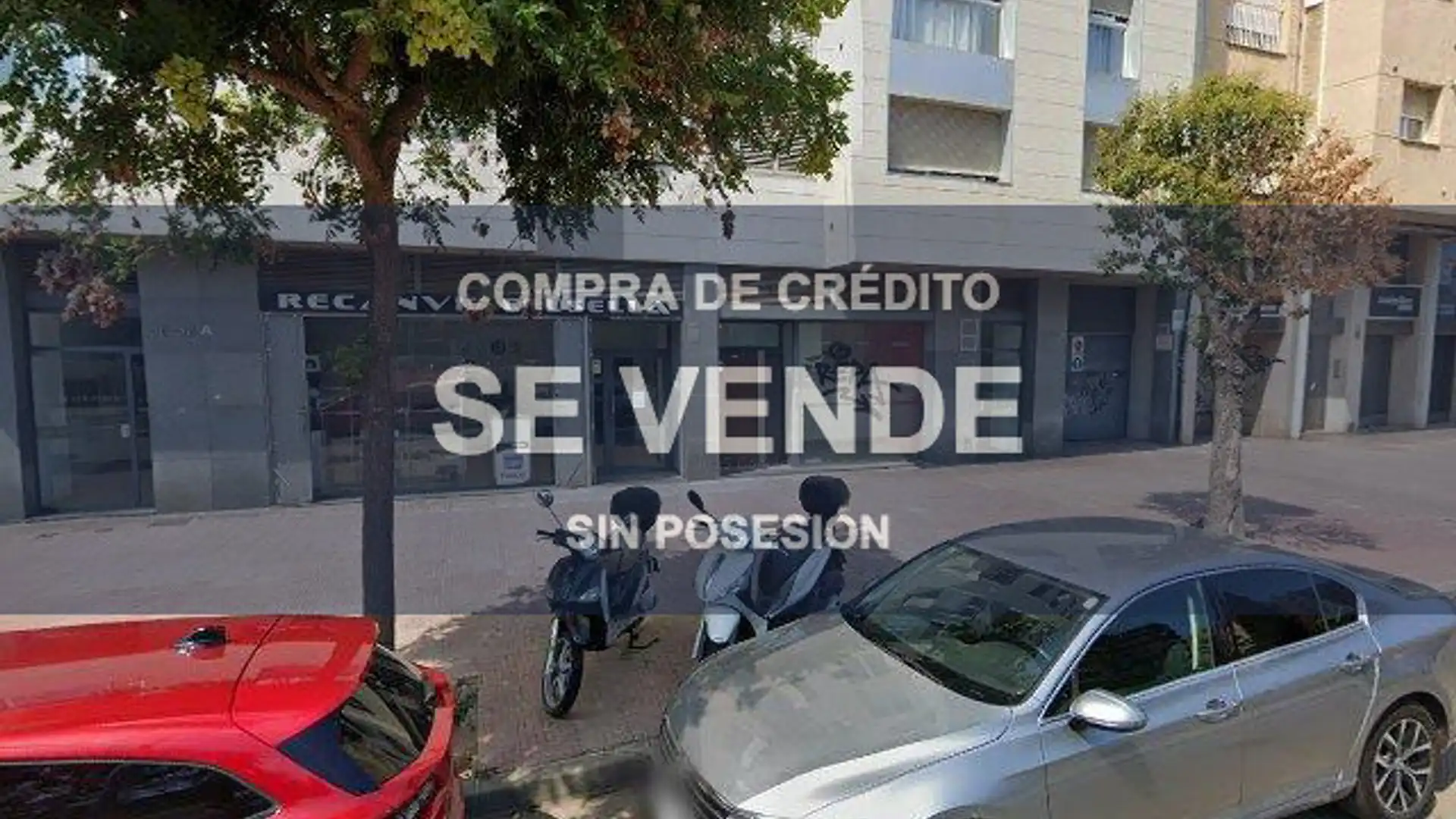 Storage room for sale in Gràcia