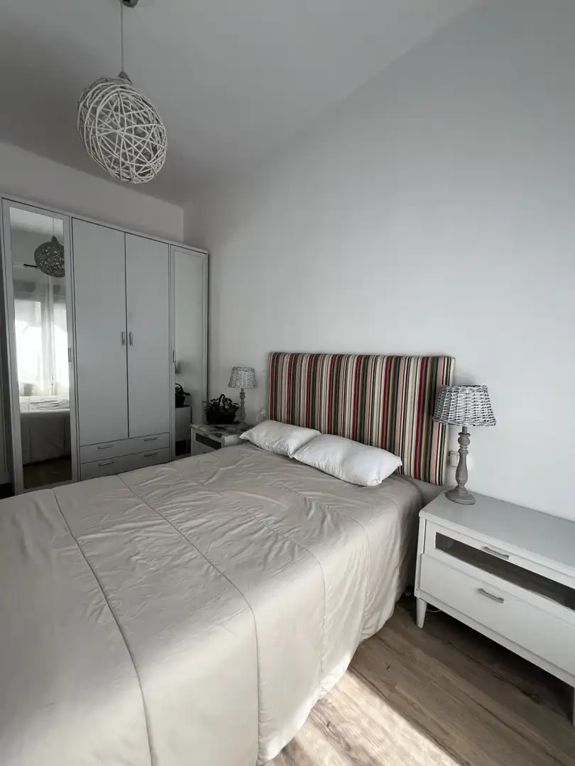 Habitación de Piso en venta en Gijón  con Calefacción